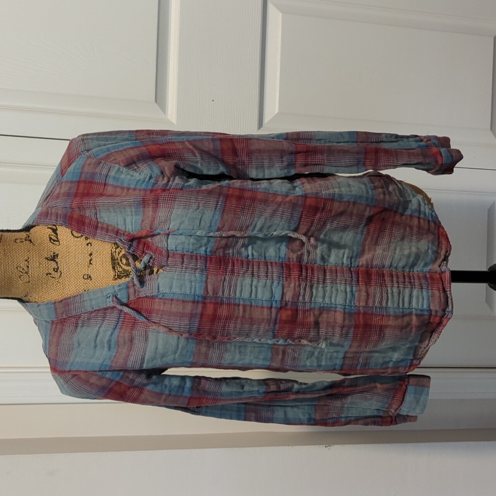 Side Stitch Los Angeles blue & red checkered long sleeve